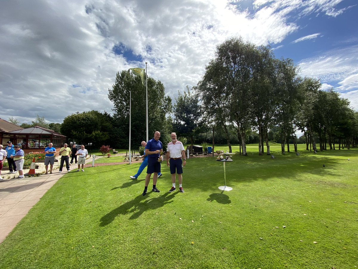birchwoodgreens's tweet photo. A great end to a busy weekend @Birchwood1 with the Captains Cup won by Paul Smith with 39pts both days for a total of 78pts to win by 1 from our club champ @AndyCrafty and Paul Breslin #greatscoringguys Day 2 was won with 38pts by @cluffy68 https://t.co/F0E0MinnCx