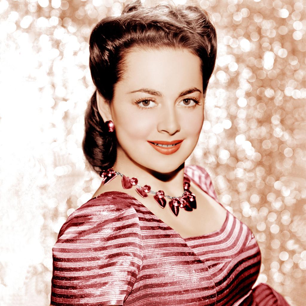 We at TCM are saddened to hear that beloved film icon and one of the last remaining stars of the Golden Age of Hollywood, Olivia de Havilland has passed away. Our friends at <a href="/THR/">The Hollywood Reporter</a> remember her here: bit.ly/30SMLXg