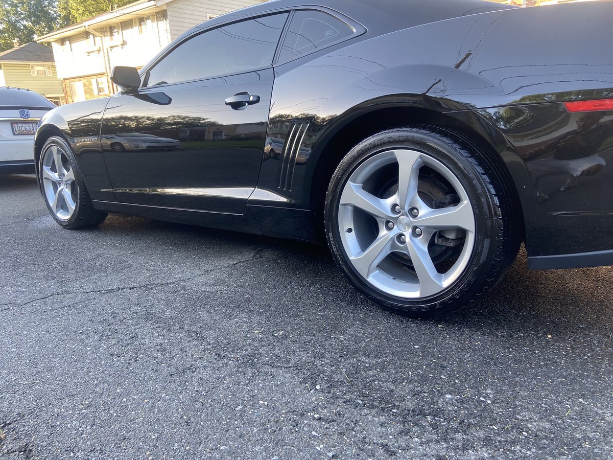 bigghunchoooo's tweet photo. Trying to expand my detailing business! Please retweet and help me get out there! https://t.co/EbIYuIZX4t