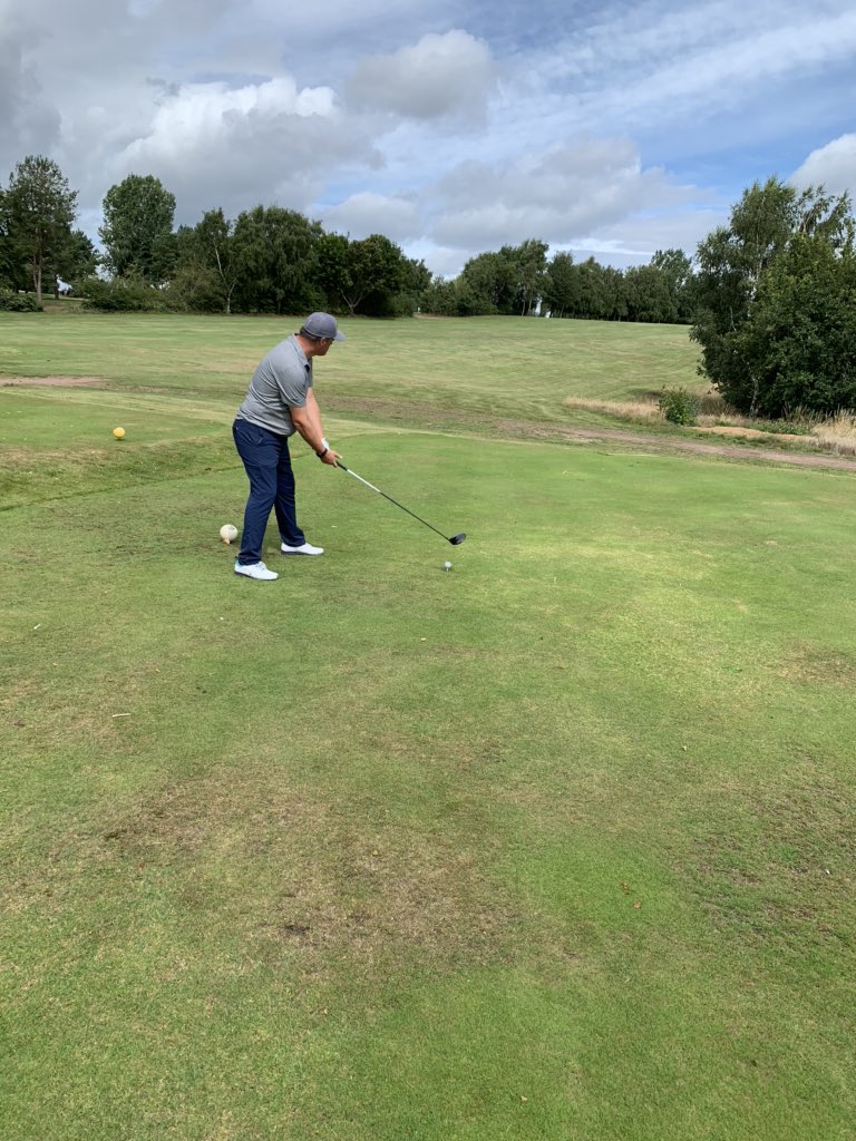 MJD9b450's tweet photo. Game not at its sharpest today...few silly mistakes but the @TravisMathew_EU @golfshake Ambassador gear felt fantastic and looked (in my eyes) fabulous #golf #gear #travismathew #lovegolf #playmoreplaybetter #wekeepongoing #PROJECT9 ✅ https://t.co/Af4VfK46C9