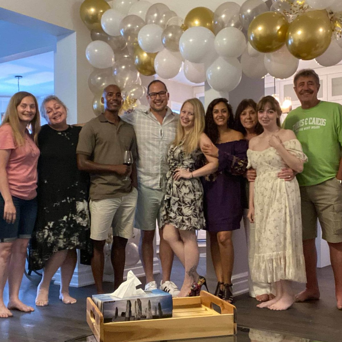 AgilitywAmanda's tweet photo. Had a great time yesterday celebrating what would have been my sister's wedding day. They'll be married next year when Covid-19 is hopefully over ❤
#familytime #almostwedding #almostweddingtime #family #funtimes #summerfun #summertime #balloons https://t.co/izu1Hjiw1u
