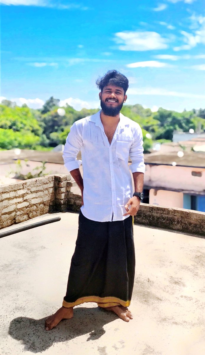 SmartMohanx's tweet photo. π₯π₯π₯π₯π₯π₯
. Follow me ππ
#beard #menwithbeards #beardstyle #beardman #hotbeard #fitnessmodel #beach #handsome #hotlook #pakka_hyd #smartmohanx #hotmodel #beardsofinstagram #bollywoodhot #Mohanx #beardgang #pencildrawing #pakka_hyd #vijaydevarakonda #sigitimohanrao ! https://t.co/lFP9u7BYNI