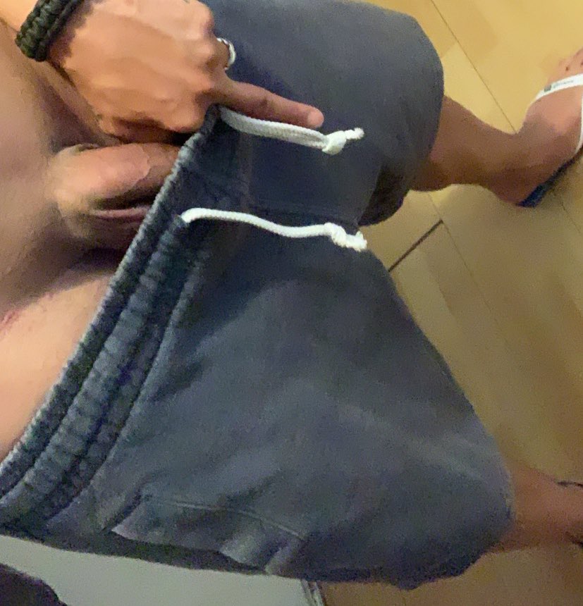 SlaveMaestro's tweet photo. My fucking dick is in quarantine too! Who wants to free him? #findom #straightmaster #alpha #slave #cock #domination https://t.co/5YEqyKIw33