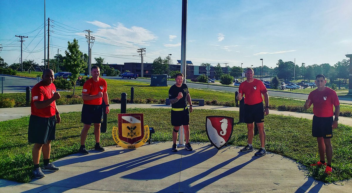 shademunday's tweet image. Enjoying spending time with the Fighters from 5th EN BN. #winningmatters #stayrugged #whodidyouinspiretoday @CleteGoetz @fortleonardwood @USAESHQ @36thENBDE