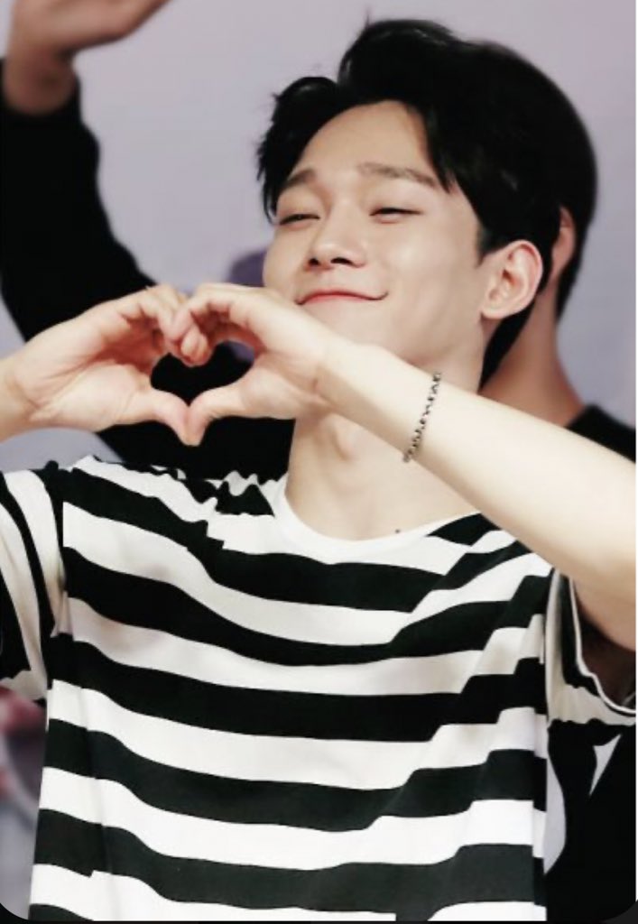 cotton_kitten9's tweet photo. Please respect Chen and don't publish malicious messages about him.He is a respected and distinguished person who cares about his family and we love him. Please protect him from sick people...
#JoongAngDontPublish @joongangilbo @JoongAngDaily @SMTOWNGLOBAL
#RespectChen https://t.co/quIoCg3sHN