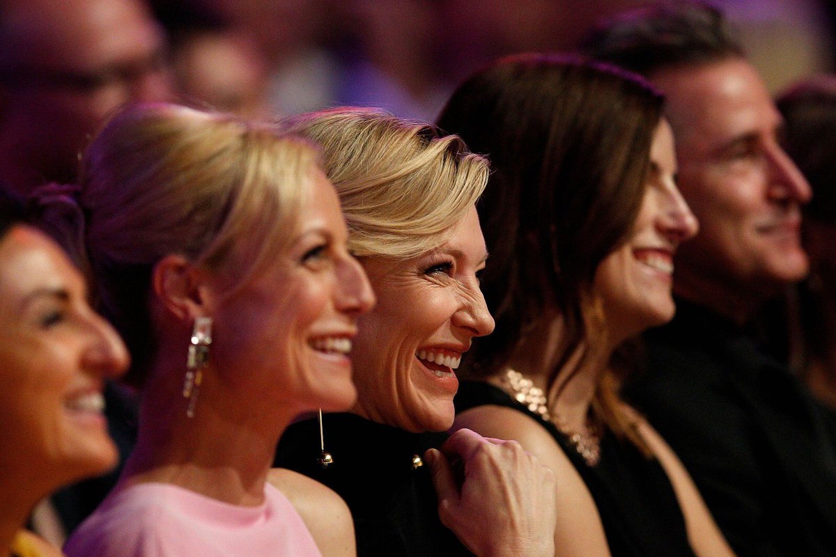 16. Cate is a great friend with Marta Dusseldorp. They met at the Sydney Theater Company and even shared the stage together in the War of Roses. They also shared the screen recently in Stateless. Two Australian icons.