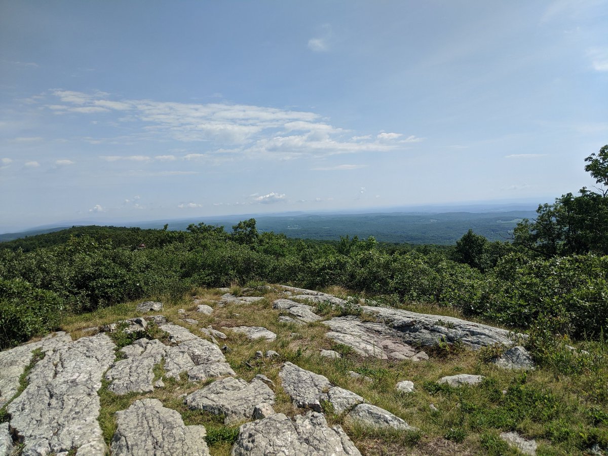 jen1cam's tweet photo. Yesterday at High Point State Park in the NorthWest corner of NJ.  Nice easy day of hiking, although a bit hot and muggy. #HighPointStatePark #NewJersey #hiking https://t.co/8LVWrxjE6g