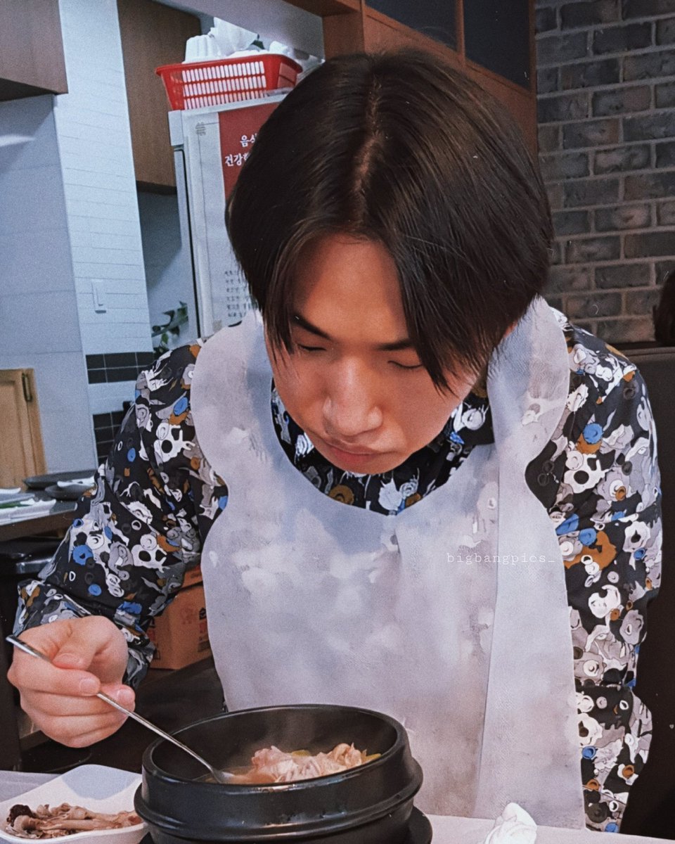 bigbangpics_'s tweet photo. daesung omg 🥺
.
.
#daesung #bigbang https://t.co/W271ZQKiPO