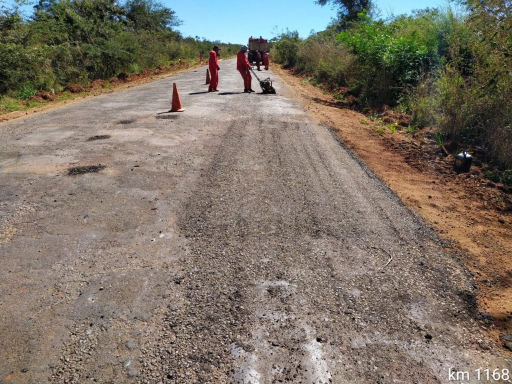 Br 122 trecho Caetité a Maniaçu federalizado recentemente, já se encontra em recuperação!