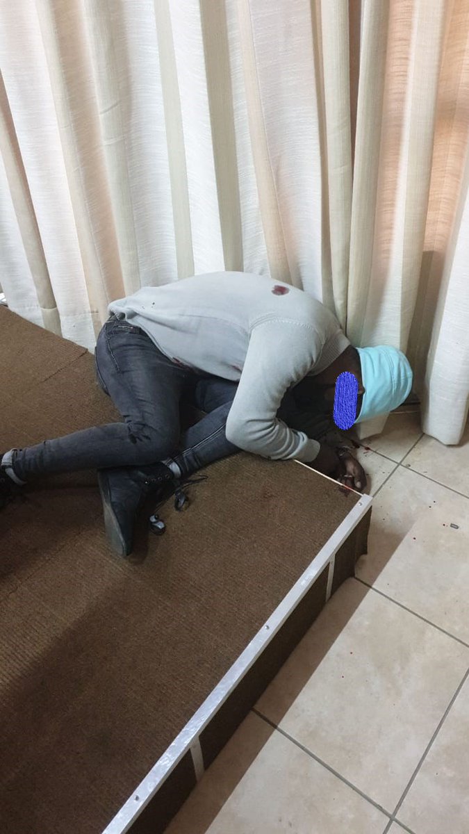 Bluehawktactic1's tweet photo. 2 shot dead after storming a church in Centurion to rob congregants. 3 people stormed the church, 2 were shot dead by a church congregant. The third fled the scene #zerocrime
https://t.co/FOOzB1jkIR https://t.co/iu0ssEkn5S