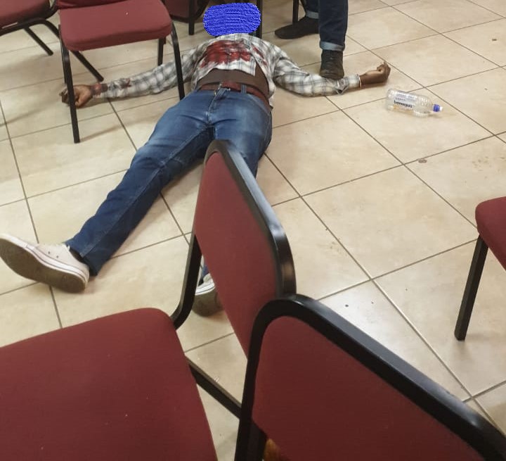 Bluehawktactic1's tweet photo. 2 shot dead after storming a church in Centurion to rob congregants. 3 people stormed the church, 2 were shot dead by a church congregant. The third fled the scene #zerocrime
https://t.co/FOOzB1jkIR https://t.co/iu0ssEkn5S