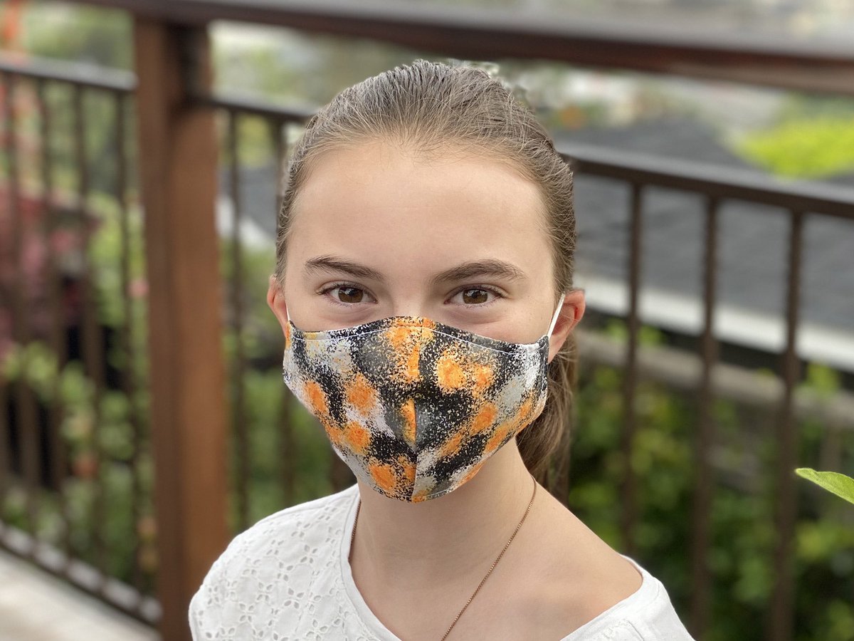 Hey <a href="/SFGiants/">SFGiants</a> fans, because we’re fans too (I was born and grew up in SF) we’ve even got you covered with some stylish orange and black options.