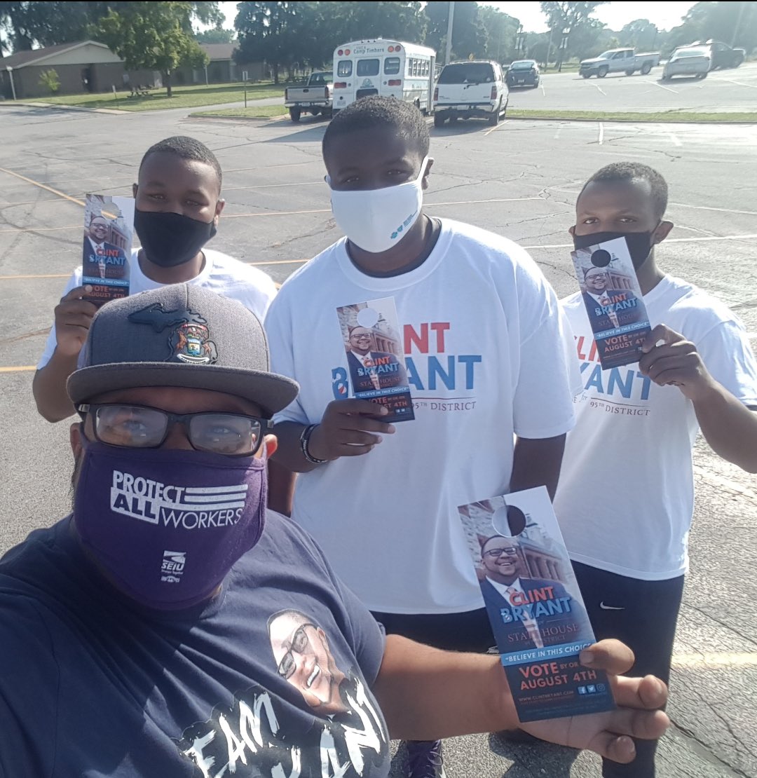 ClintBryantMI's tweet photo. Doing my favorite part in this journey, engaging with the community - the safe way! I want to publicly show my appreciation for #TeamBryant! We are working! If you see us in your neighborhood say hi, we’ll probably stop by soon! 😁 #FinishStrong95 https://t.co/3uIDdlHYe7