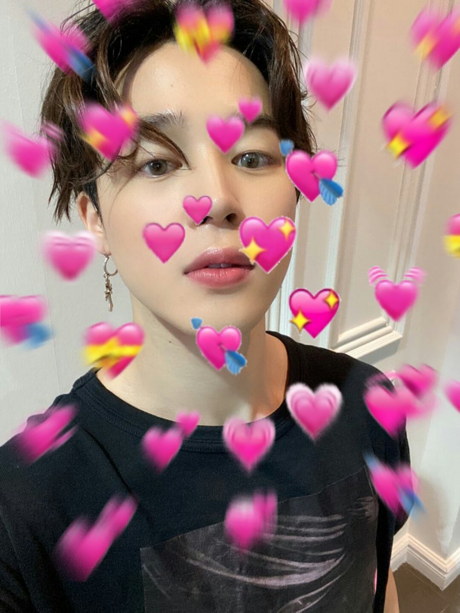 XTaekookV's tweet photo. JIMINIE BEST BOY JIMIN PURE JIMIN PRETTY JIMIN PRECIOUS JIMIN PERFECT
Cómo no amar a bebé mochi🥺 https://t.co/rSsaCfKMV7