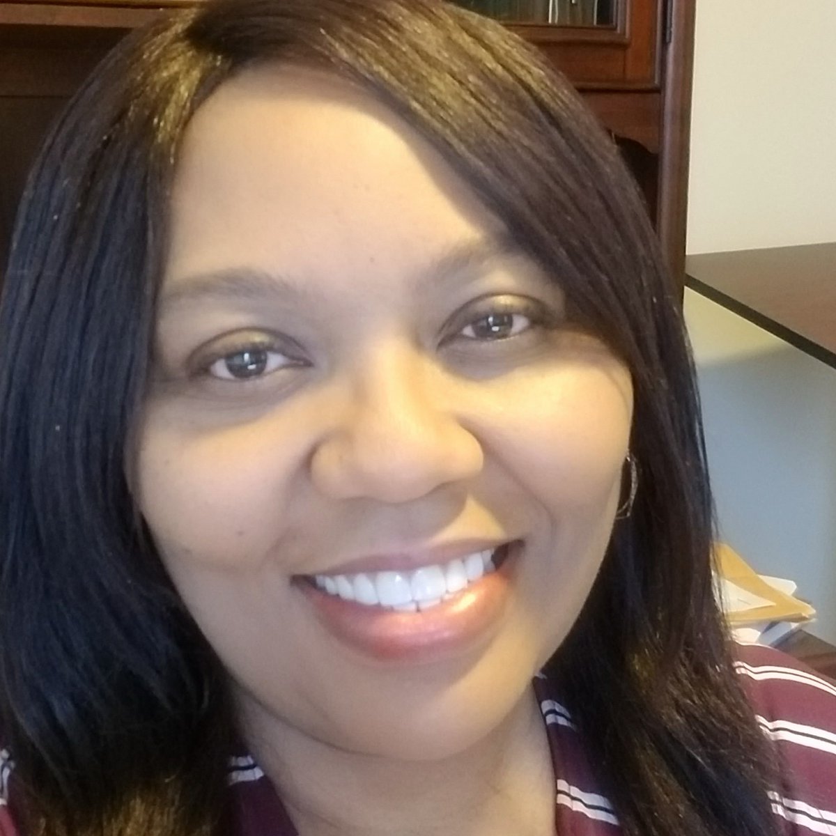 Aundrea L. Roberts, Esq. (attorneyroberts) Twitter