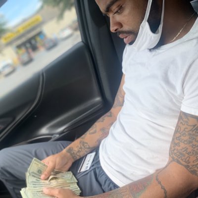 326juice's tweet photo. #NewProfilePic https://t.co/RKhie02o0M