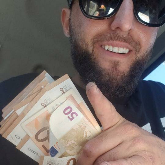 Welcome to my broadcast! Vibe With Armo  #liveme TheReason - EliMack: https://t.co/rSvhWtLJi6 https://t<a href="/tag/liveme"class="tags">#liveme</a>