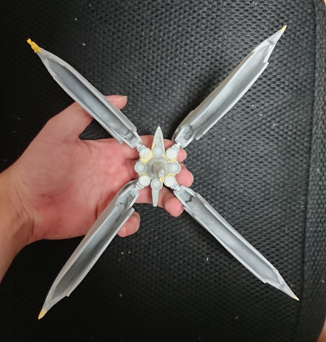 Aldnoah__0's tweet photo. スレイヴの頭つけてみた

ステイギスほとんど完成ですね
いや〜長かった

後はやっぱりウイングパーツの保持が少し難アリなのでタミヤセメントでジョイント補強します

#アルドノア・ゼロ
#ALDNOAH_ZERO https://t.co/1ddQXtMJxc