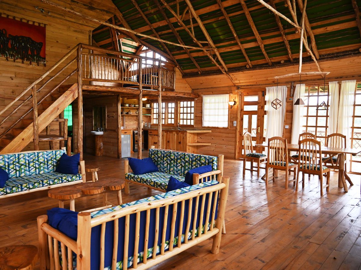 metumilibrary's tweet photo. When looking for a weekend break to reconnect with nature, Castle Forest Lodge is a good choice. Just a 3-hour drive from Nairobi to Kamweti, Kirinyaga County (Mount Kenya Forest).

Rates - https://t.co/Gh9Gk6rHmO https://t.co/cj7kmEONjV