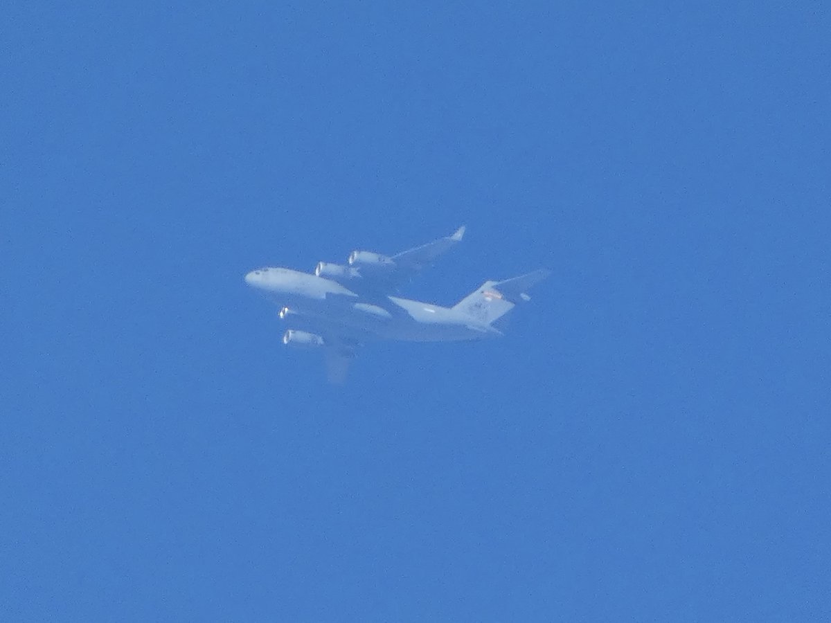 EHEH_Spotter's tweet photo. #USAF Boeing C-17A Globemaster III 98-0051 / #AE07FD 3rd WG, 517th  as #RCH824 FL300 @ EHEH 

#potn #milair #avgeek #planespotter #USAirforce https://t.co/7FxNlgRO99