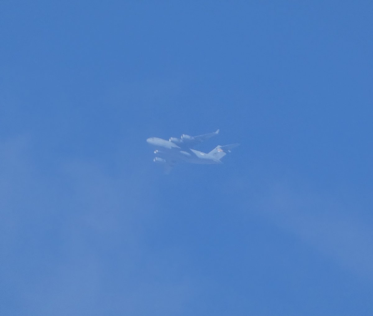 EHEH_Spotter's tweet photo. #USAF Boeing C-17A Globemaster III 98-0051 / #AE07FD 3rd WG, 517th  as #RCH824 FL300 @ EHEH 

#potn #milair #avgeek #planespotter #USAirforce https://t.co/7FxNlgRO99