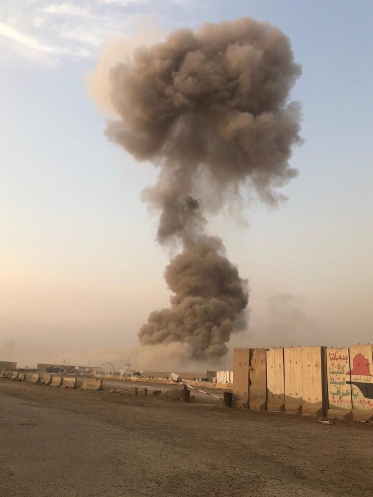 karar200011's tweet photo. يلا .. هو معسكر بي شرطة اتحادية وحشد

قابل سفارة لو قاعدة امريكية حتى نبچي ونستنكر من يصير قصف ..

#كيف_يفكر_الدوني #الحشد_تحت_القصف_المعادي https://t.co/DjIt3c053y