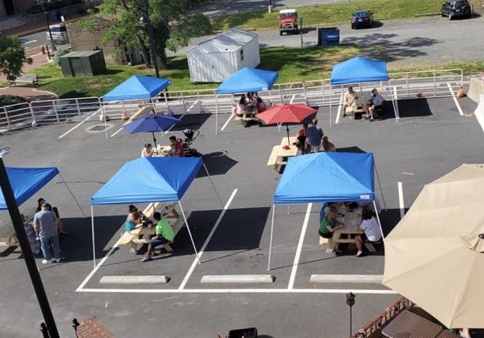 SLAR2023's tweet photo. Government of Canada... schools have the same risk as an outdoor patio!

Seriously!!!! 👇👇🏼👇🏼👇👇🏼👇👇🏼 https://t.co/zuMtbKRVnu