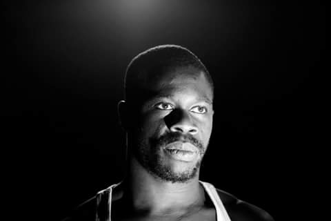 Se o velho matasse o cão..
Portugal teria mais empatia.