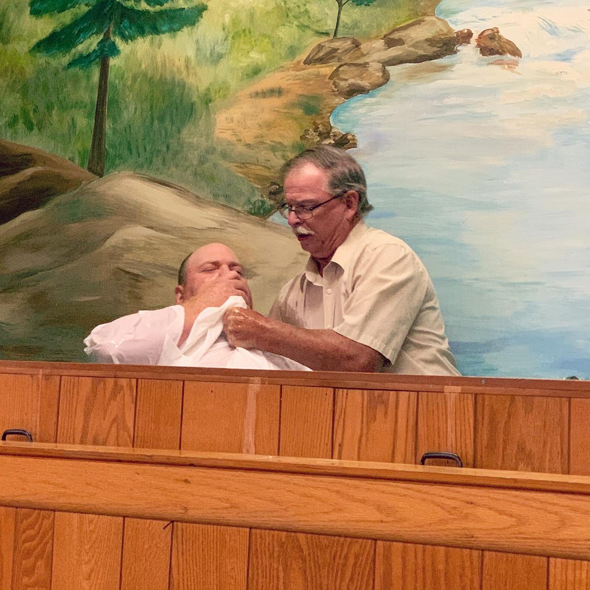 wellsburgchurch's tweet photo. The angels are rejoicing in Heaven as Toby Henthorn was baptized into Christ this morning! What a wonderful Lord’s Day!
#baptism #church #GospelMeeting #churchfamily #OhioValley #Wellsburg #WestVirginia #God #Godisgood https://t.co/VOhsLcuRNA