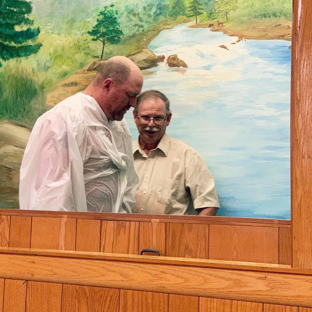 wellsburgchurch's tweet photo. The angels are rejoicing in Heaven as Toby Henthorn was baptized into Christ this morning! What a wonderful Lord’s Day!
#baptism #church #GospelMeeting #churchfamily #OhioValley #Wellsburg #WestVirginia #God #Godisgood https://t.co/VOhsLcuRNA