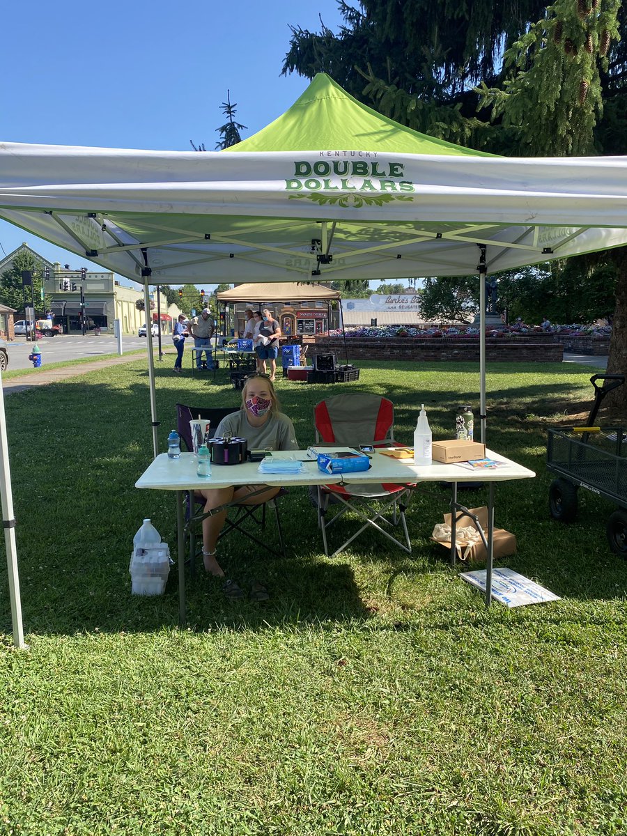 BoyleFFA's tweet photo. Today’s SAE takeover is from Chapter Treasurer, Molly Crawford! Molly’s SAE is working at the Boyle County Farmer’s Market! https://t.co/zwwHacSE8h