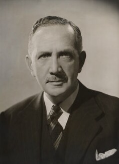 The Streatham seat, including today’s Roupell Park estate was the only local seat to remain reliably Conservative. David Robertson retained his seat, making way for the return of Duncan Sandys five years later by returning to his native Scotland as MP for Caithness and Sutherland