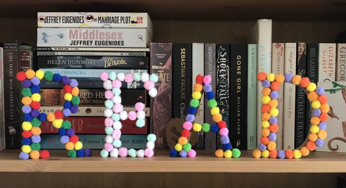 So I made this for my new #Year5 classroom and I love it so much that I’m tempted to keep it at home because it looks so good! #readingforpleasure #readingrocks #Reading #raisingreaders