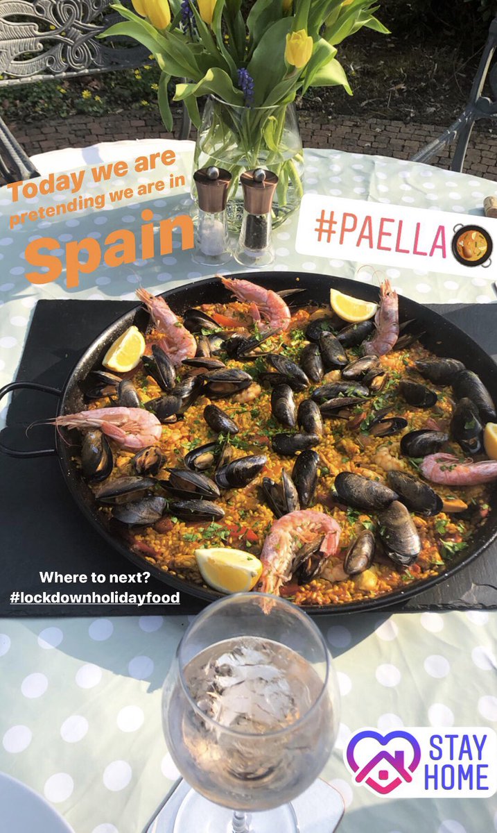 BWardStyling's tweet photo. @JamesMartinMCR My husband @TrentWard1 cooks a fabulous paella https://t.co/jze5rZeflk