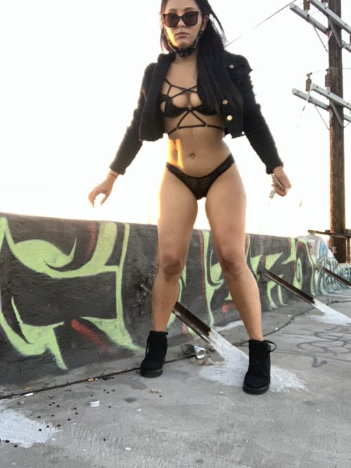Birthday coming up 08\09 https://t.co/0u47lRnFfA<a href="/tag/bookings"class="tags"><span>#bookings</span></a><a href="/tag/adultwork"class="tags"><span>#adultwork</span></a><a href="/tag/content"class="tags"><span>#content</span></a>