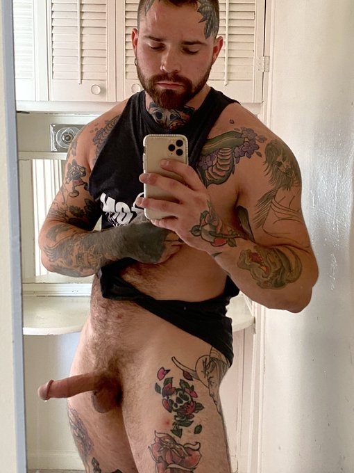 Post workout cumming just can&rsquo;t be beat.❤️ https://t.co/ThgMrFJdyR