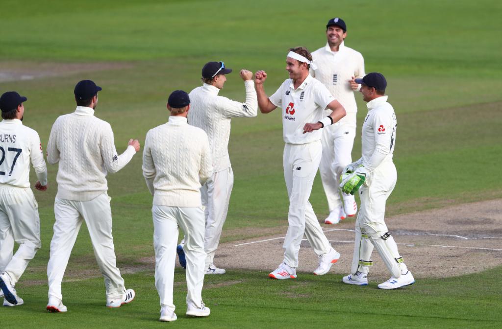 Stuart Broad picked the all important wicket of Sharma Brooks which changed the course of the match. (Credits: Twitter/ICC)