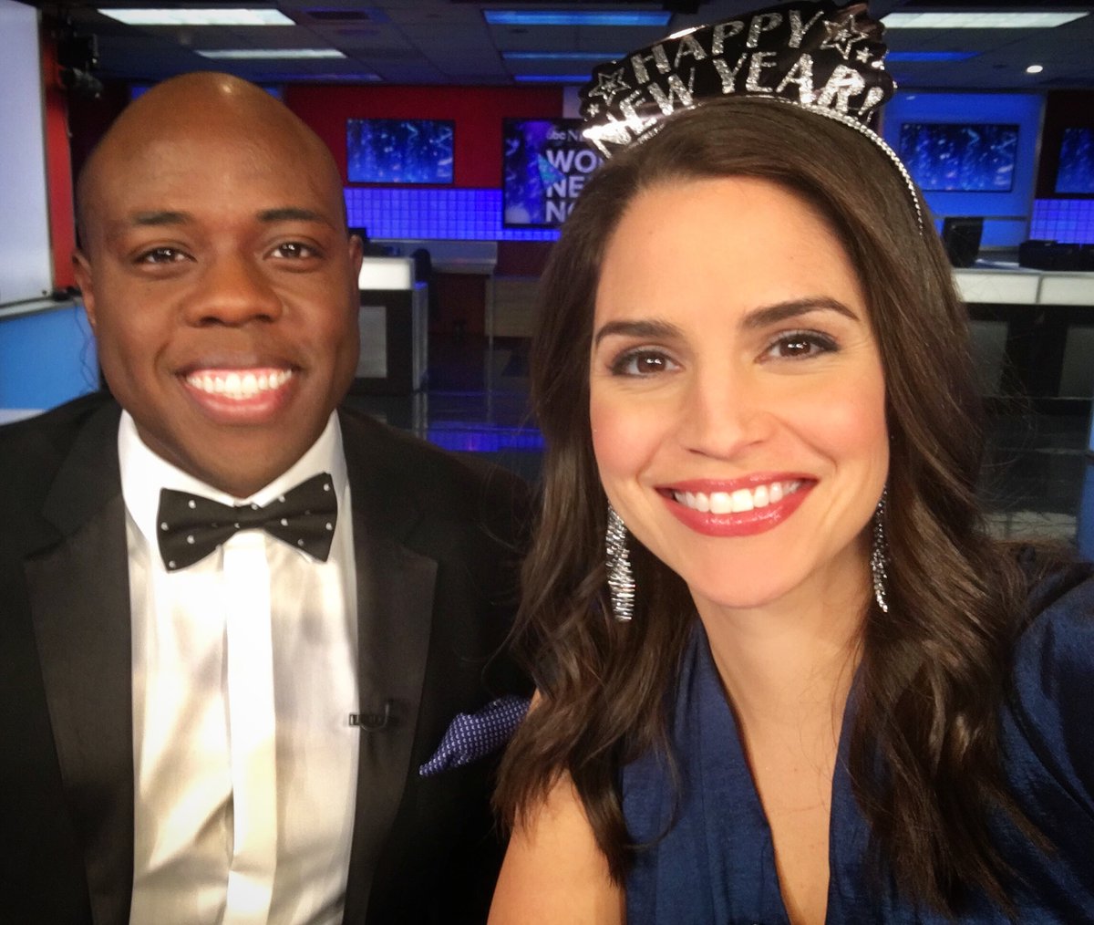 dianermacedo's tweet photo. Happy Birthday @KennethMoton! #unclekmo We miss you!!! https://t.co/ZolQlQWCB4