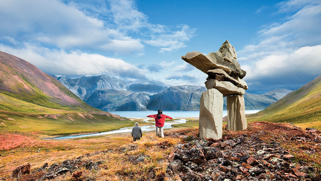 informedtravler's tweet photo. On this week's show: @CruiseGuru_ on the latest #CruiseNews. Plus @steugeneresort @VisitCranbrook @HelloBC. & @KeithHenryMetis @CAN_Indigenous's new campaign #EscapeFromHome. Tune in at 3pm MDT @770CHQR & 6pm MDT @630CHED #travel #travelradio https://t.co/cK4bkEIBos