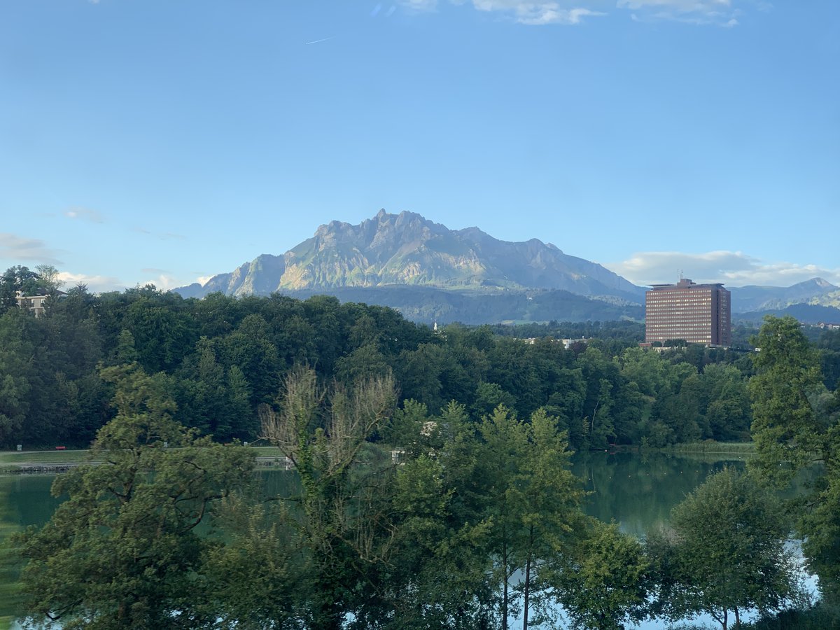 blasifs's tweet photo. Monte Pilatus + Tomlishorn (2128 mts - ~ 11 km. desde Alpnachstad) https://t.co/5Ch58MsJxQ