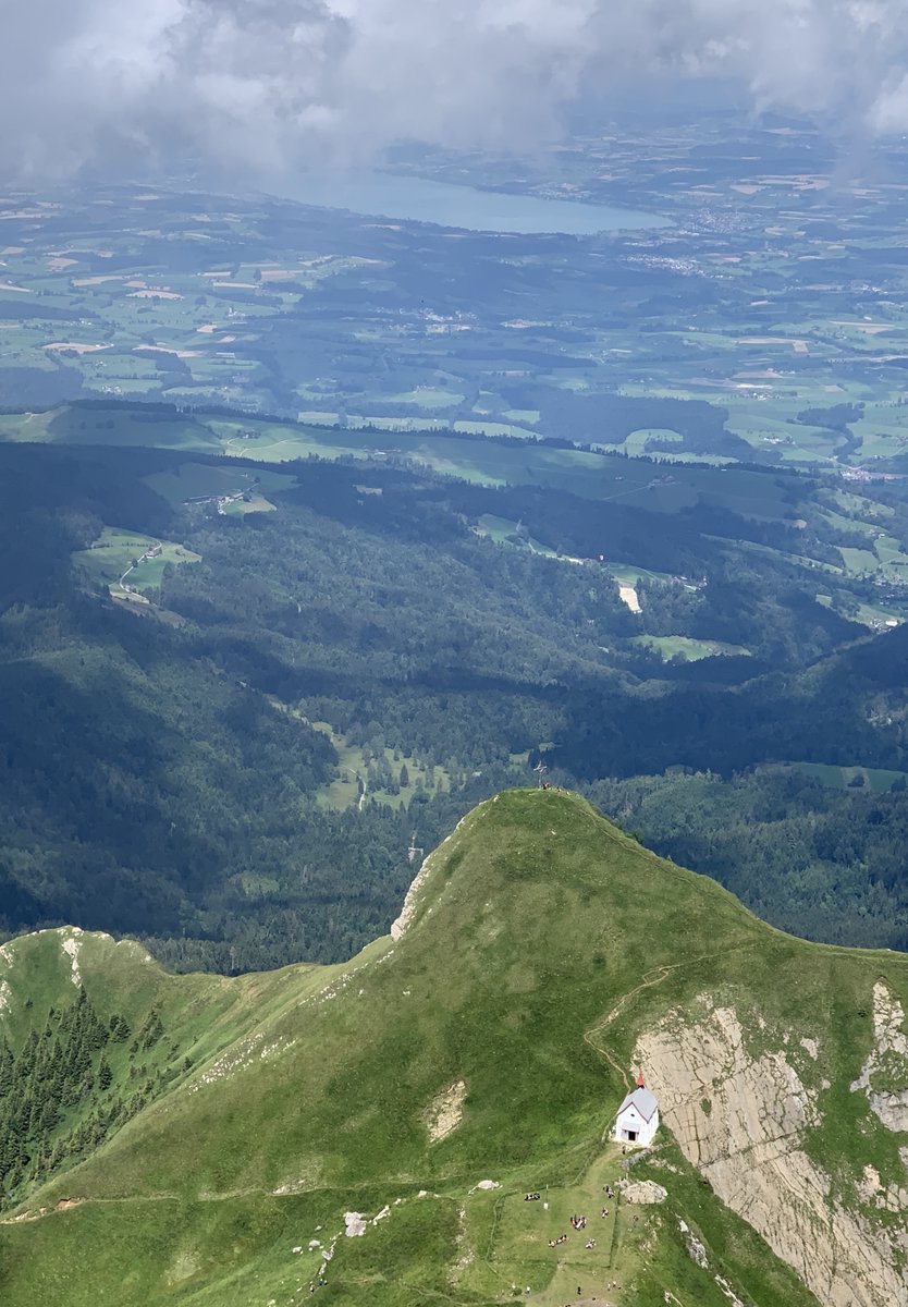 blasifs's tweet photo. Monte Pilatus + Tomlishorn (2128 mts - ~ 11 km. desde Alpnachstad) https://t.co/5Ch58MsJxQ