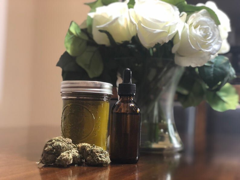 MizTeeFranklin's tweet photo. I’ve got a surprise for y’all this week. #mizteehc #teehc @MizTeeHC #cbdedibles #edibles #medicalmarijuana https://t.co/cd2wScW7gj