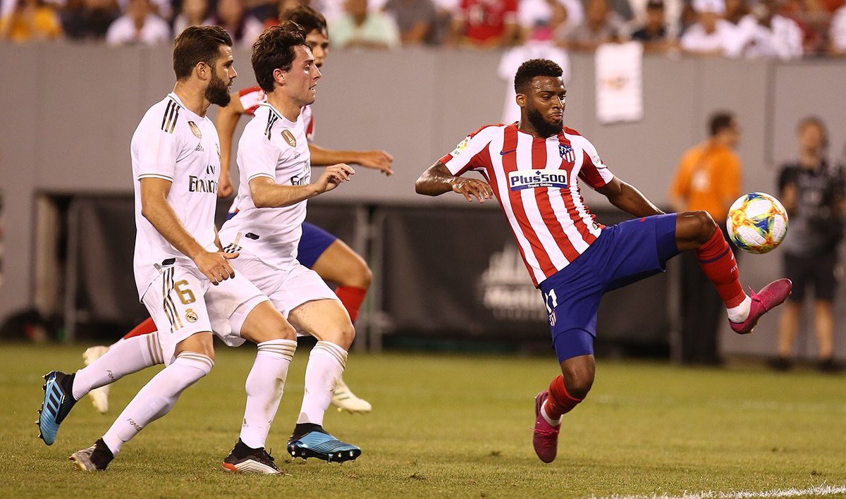 11- Lemar Horrible, everything he touches turns to shit. Can’t make two good passes in a row, tries stupid things, losses the ball too often and is a bad player. 0 goal contributions in the season. Only game he played ok was vs LFC at home and he played 45 minutes.Mark: 1