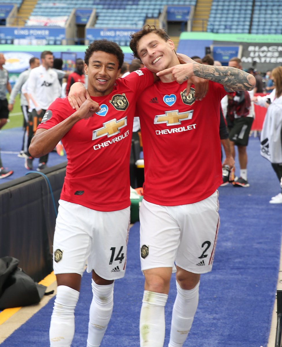 ManUtd_ID's tweet photo. Pararunten, Akang Teteh~ 🔴

#MUFC https://t.co/LvCIuHbE7Y