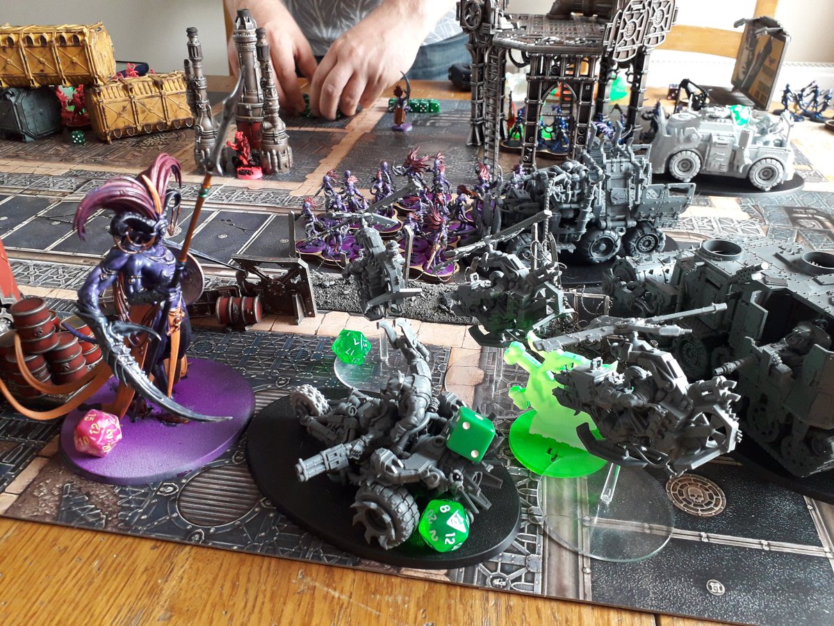 InAHidingPlace's tweet photo. We played Reconnaissance Mission Slaanesh Daemons won 55-42. Great game and the #SmallTables get you into the action right away! #New40K #WarhammerCommunity #Warmongers https://t.co/xuhikFSypv