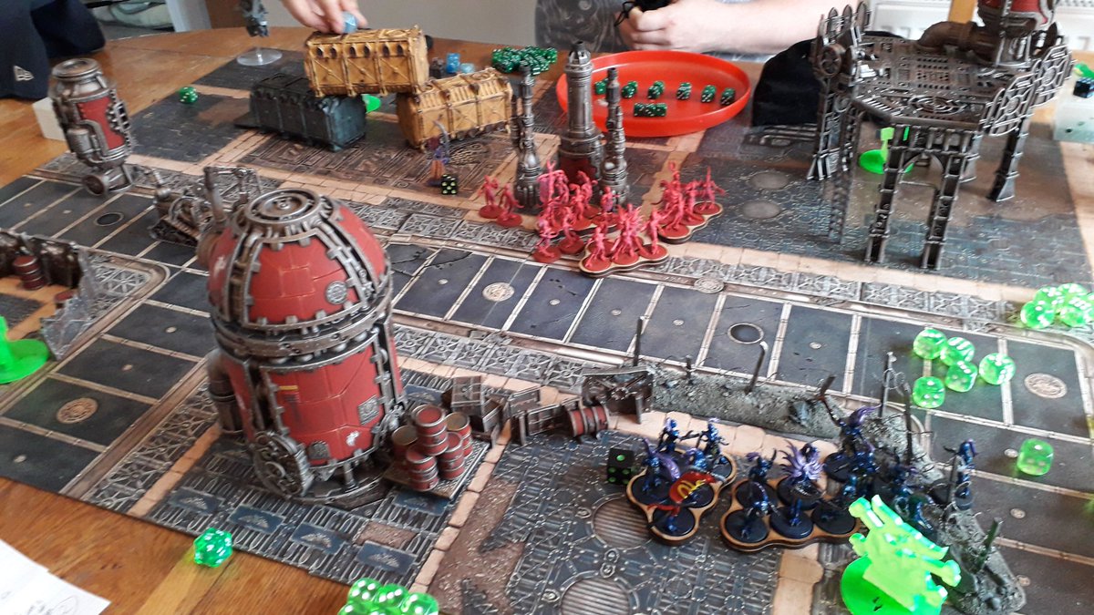 InAHidingPlace's tweet photo. We played Reconnaissance Mission Slaanesh Daemons won 55-42. Great game and the #SmallTables get you into the action right away! #New40K #WarhammerCommunity #Warmongers https://t.co/xuhikFSypv