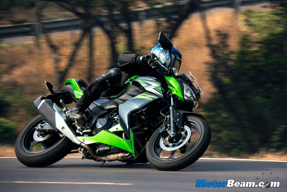 MotorBeam's tweet photo. That’s the #KawasakiZ250! Many got it wrong but the keen eyed #Kwacker fans got it right. #MotorBeam https://t.co/6teRykvCsy
