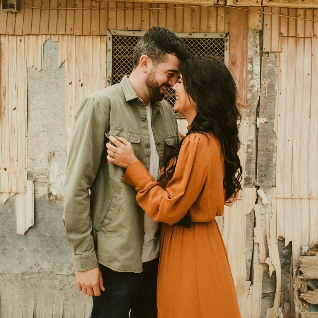 vgg1988's tweet photo. Nuria y Javi eligieron La Algameca Chica para su preboda. Un pueblecito en Cartagena muy pintoresco, la verdad me encantó hacerla allí.

De esta fotografía me gustaría destacar, la importancia de los colores que eligieron para su reportaje de preboda. Y … https://t.co/TF5qZwyK2n https://t.co/LtQxuObHh0