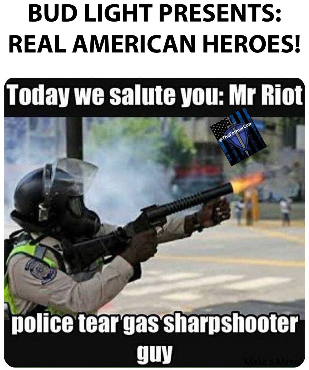 theformercop's tweet photo. #police #cops #livepd #trooper #highwaypatrol #sheriff #deputy #leo #thinblueline #supportlawenforcement #bluelivesmatter #justice #atlanta #losangeles #deputysheriff #acab #america #unitedstates #usa #unite #backtheblue #meme #copmeme #policememe #COVID19 #coronavirus #pandemic https://t.co/drXECuF3WC