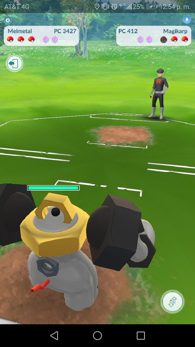 LeonII10's tweet photo. Ya @NianticLabs, aburres y arruinas la experiencia del #PokemonGOFest2020 ahora se trabó mientras hacía la misión de un magikar 😵😡 https://t.co/NrgdWyDXO3
